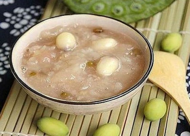 5 món ăn bài thuốc giúp an thần, giảm căng thẳng cho sĩ tử- Ảnh 1.
