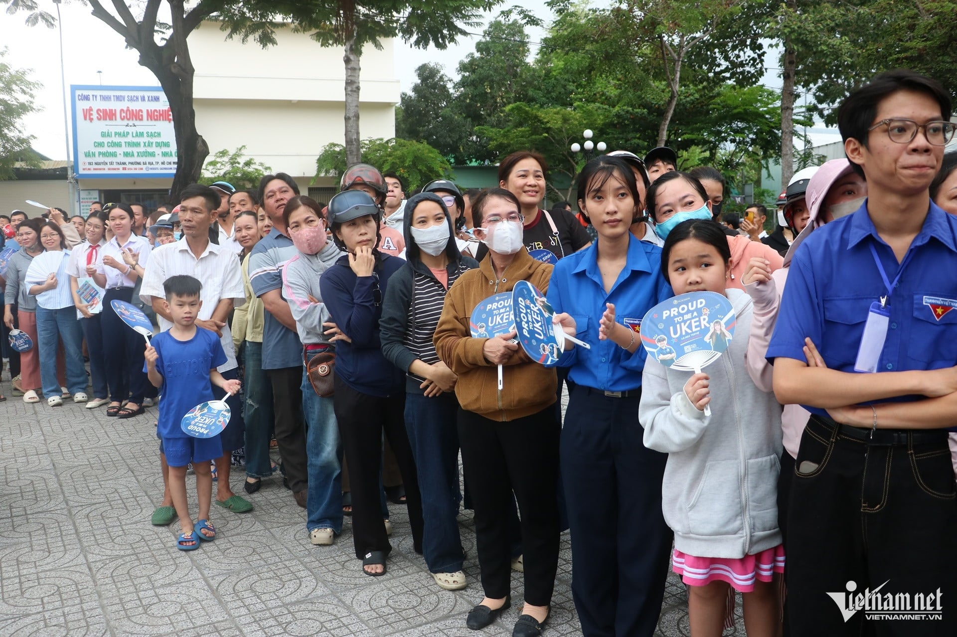 W-thi môn tiếng anh vào lớp 10 ở tphcm..JPG.jpg