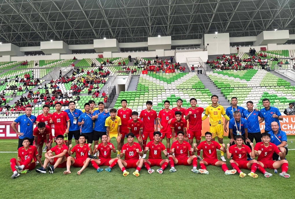 ทีมชาติเวียดนาม U19 ฉลองชัยชนะเหนือทีมชาติติมอร์เลสเต U19 (ภาพ: VFF)  