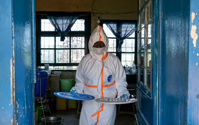 Das Risiko, dass der Ebola-Ausbruch im Kongo überhandnimmt - Foto 2. Nguy cơ