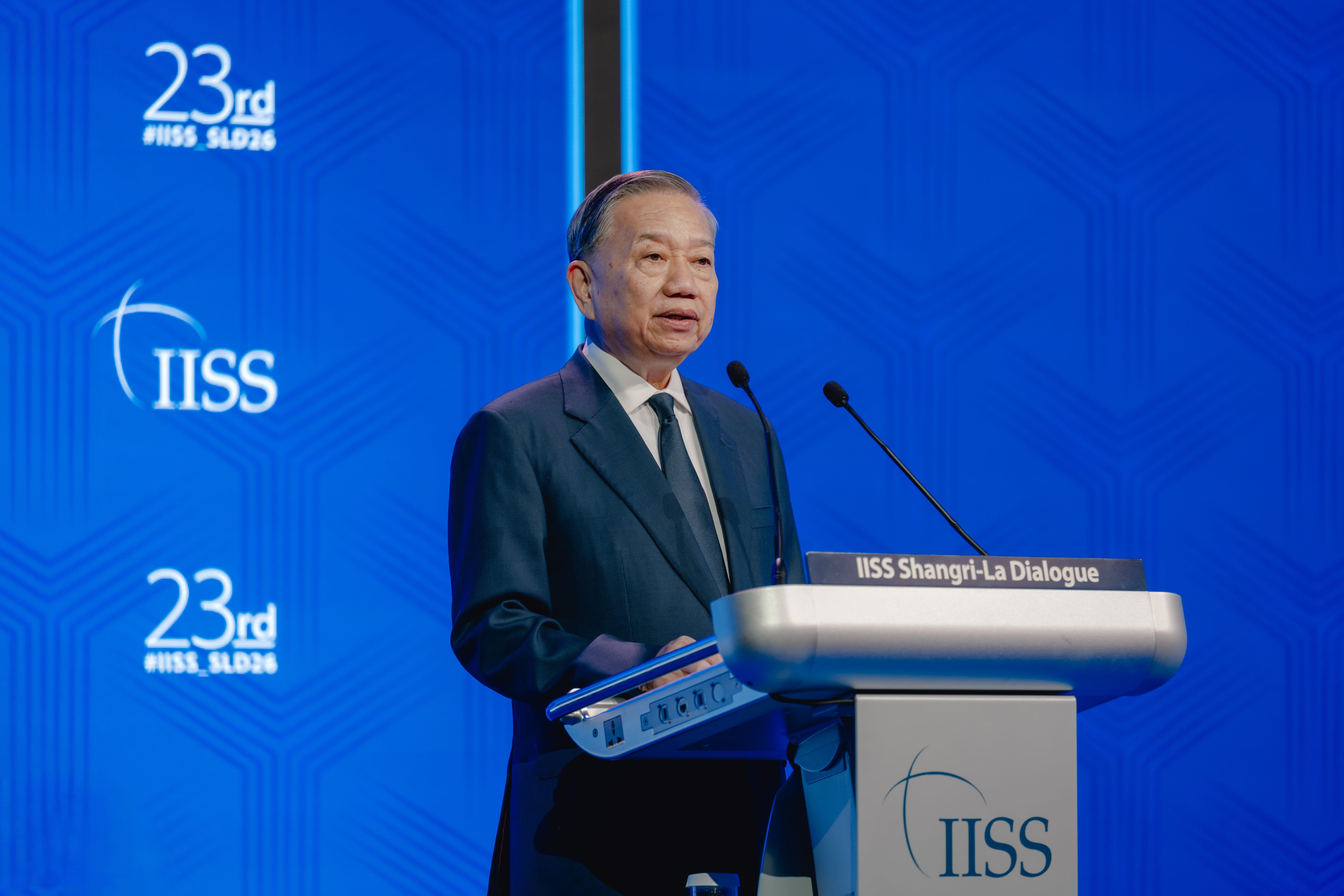 Tong Bi thu anh 3
