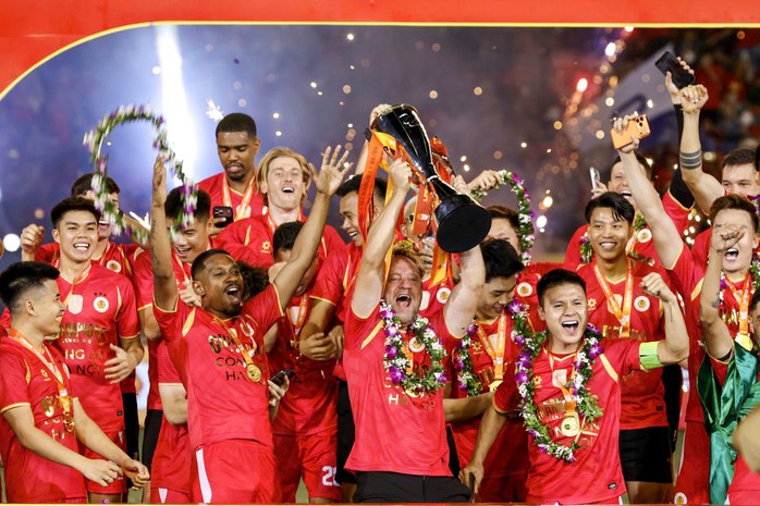 Công an Hà Nội cần thêm 1 điểm để phá kỷ lục V-League - Ảnh 2.