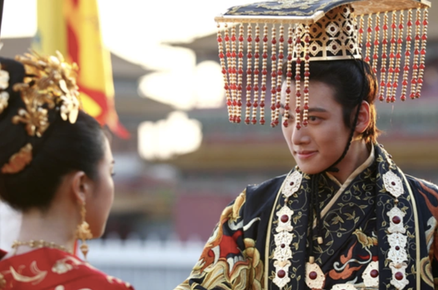 Ji Chang Wook je zapleten do daňového skandálu s dluhem v řádu desítek miliard wonů - Foto 2. Ji Chang Wook dính bê bối nợ thuế hàng chục tỷ đồng - Ảnh 2.