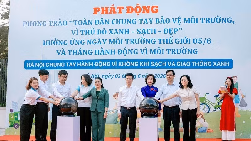 คณะผู้แทนประกอบพิธีเปิดตัวโครงการรณรงค์