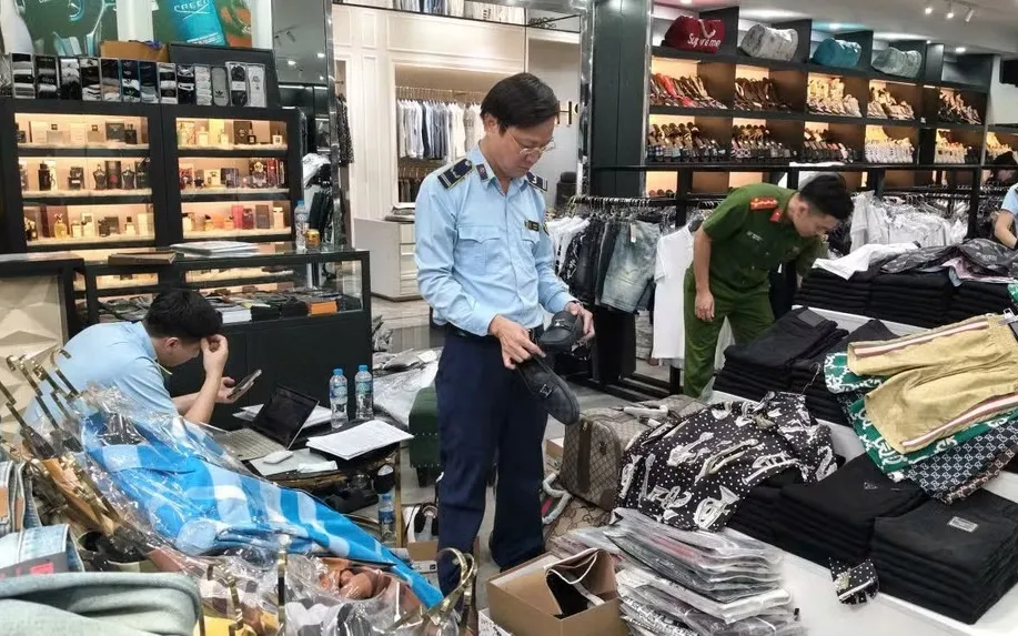 Tháng cao điểm xử lý hơn 1.500 vụ xâm phạm sở hữu trí tuệ.