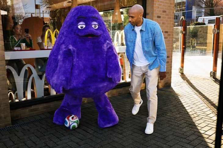 マクドナルド ロナウジーニョ ヤマル ソンフンミン ロナウジーニョと