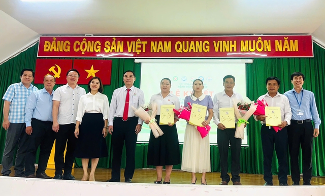 Từ bệnh viện đến trạm y tế: Mang dịch vụ y tế chất lượng về gần dân- Ảnh 1.