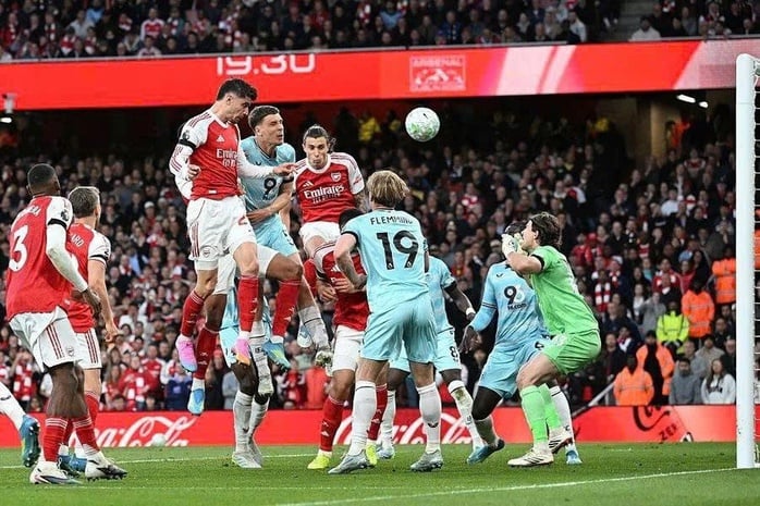 FIFA chuẩn bị áp dụng luật “chống Arsenal” tại World Cup 2026 - Ảnh 1.