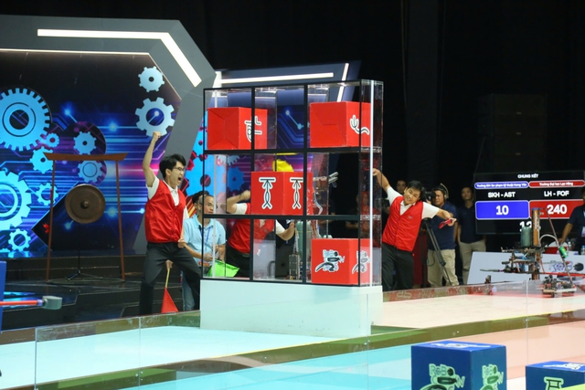 Đội LH-FOF: 'Sẽ đến với ABU Robocon 2026 bằng khát vọng vô địch!' - Ảnh 1.