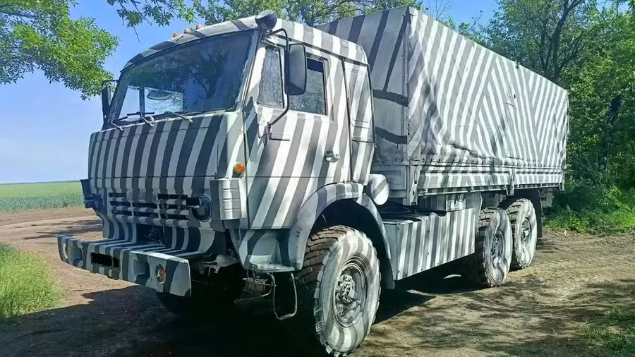 第一次世界大戦時のダズル迷彩：AI搭載無人機に対するロシアの解決策。