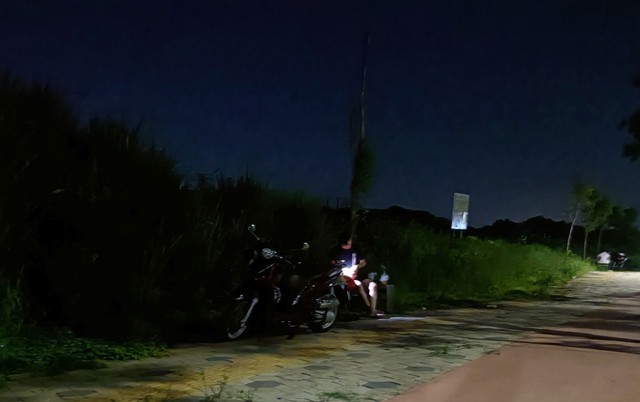 Hẹn hò giờ khuya ở làng đại học, những mối nguy chực chờ- Ảnh 3.