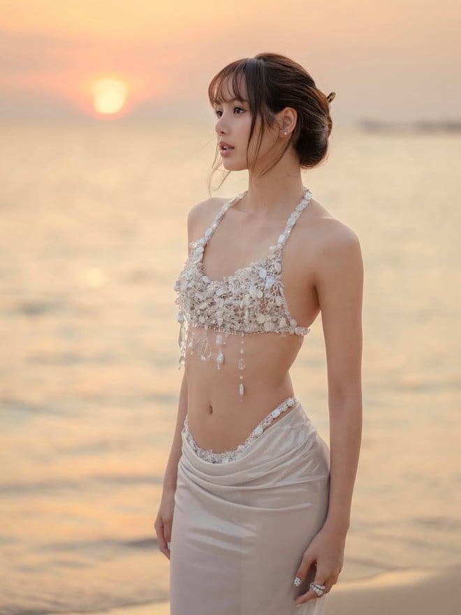Lisa Blackpink đón tuổi 29 và sự nghiệp âm nhạc đầy ấn tượng - Ảnh 1.