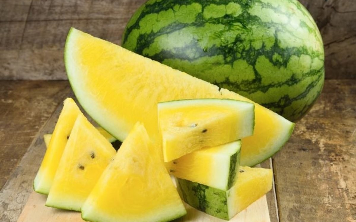 8 lợi ích sức khỏe khi ăn dưa hấu vàng vào mùa hè