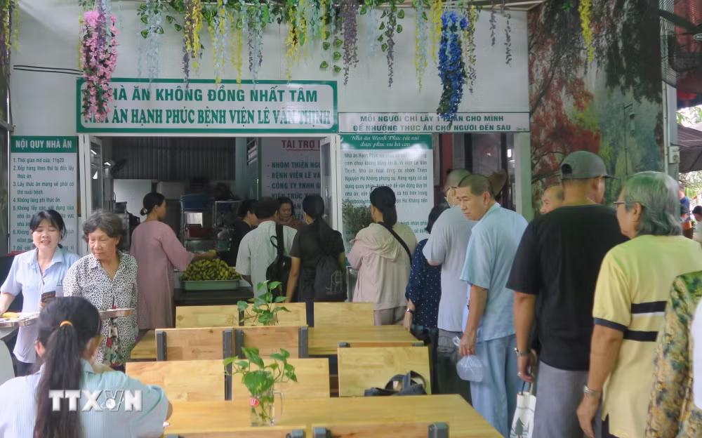 Nhà ăn hạnh phúc - Góc nhỏ yêu thương giữa lòng TPHCM- Ảnh 3.