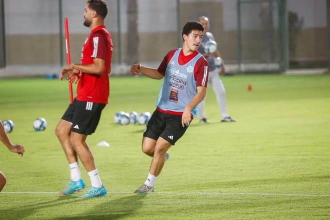 Cầu thủ gốc Việt Ibrahim Maza nuôi giấc mơ World Cup cùng Algeria- Ảnh 2.