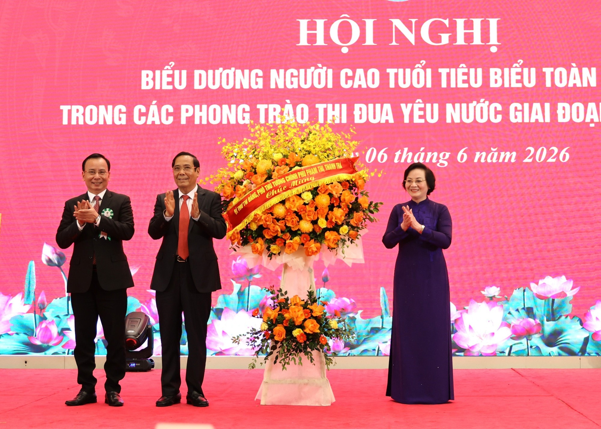 ការអភិវឌ្ឍប្រព័ន្ធអេកូឡូស៊ី 'សេដ្ឋកិច្ចប្រាក់' និងការបញ្ចេញសក្តានុពលរបស់មនុស្សចាស់ - រូបថតទី 2។