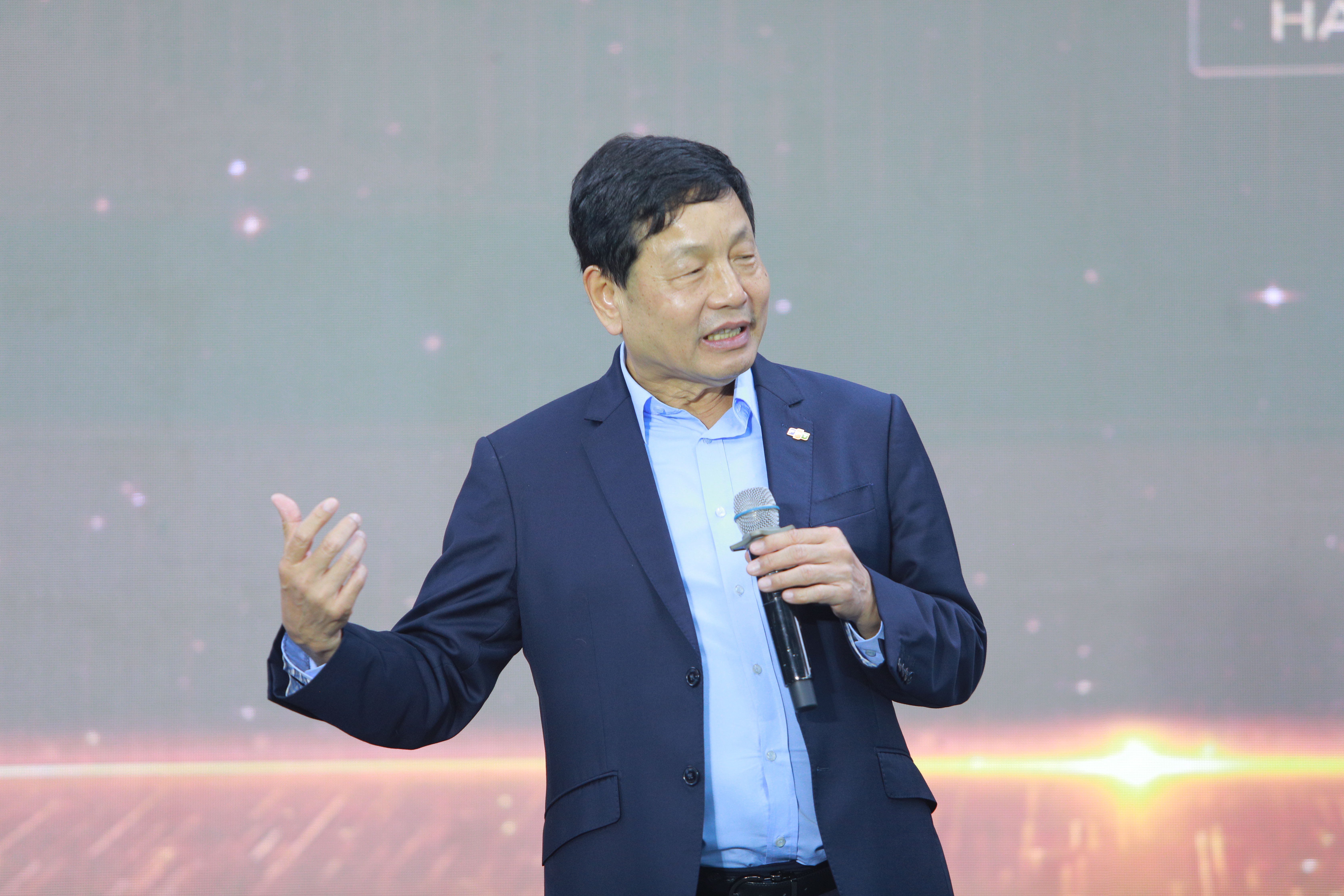 FPT gana 9 premios en los Sao Khue Awards, reafirmando su papel pionero en la transformación e innovación de la IA.