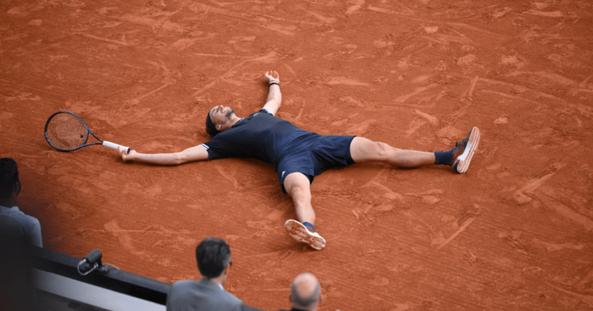 アレクサンダー・ズベレフが2026年全仏オープンで優勝：逆境からの復活
