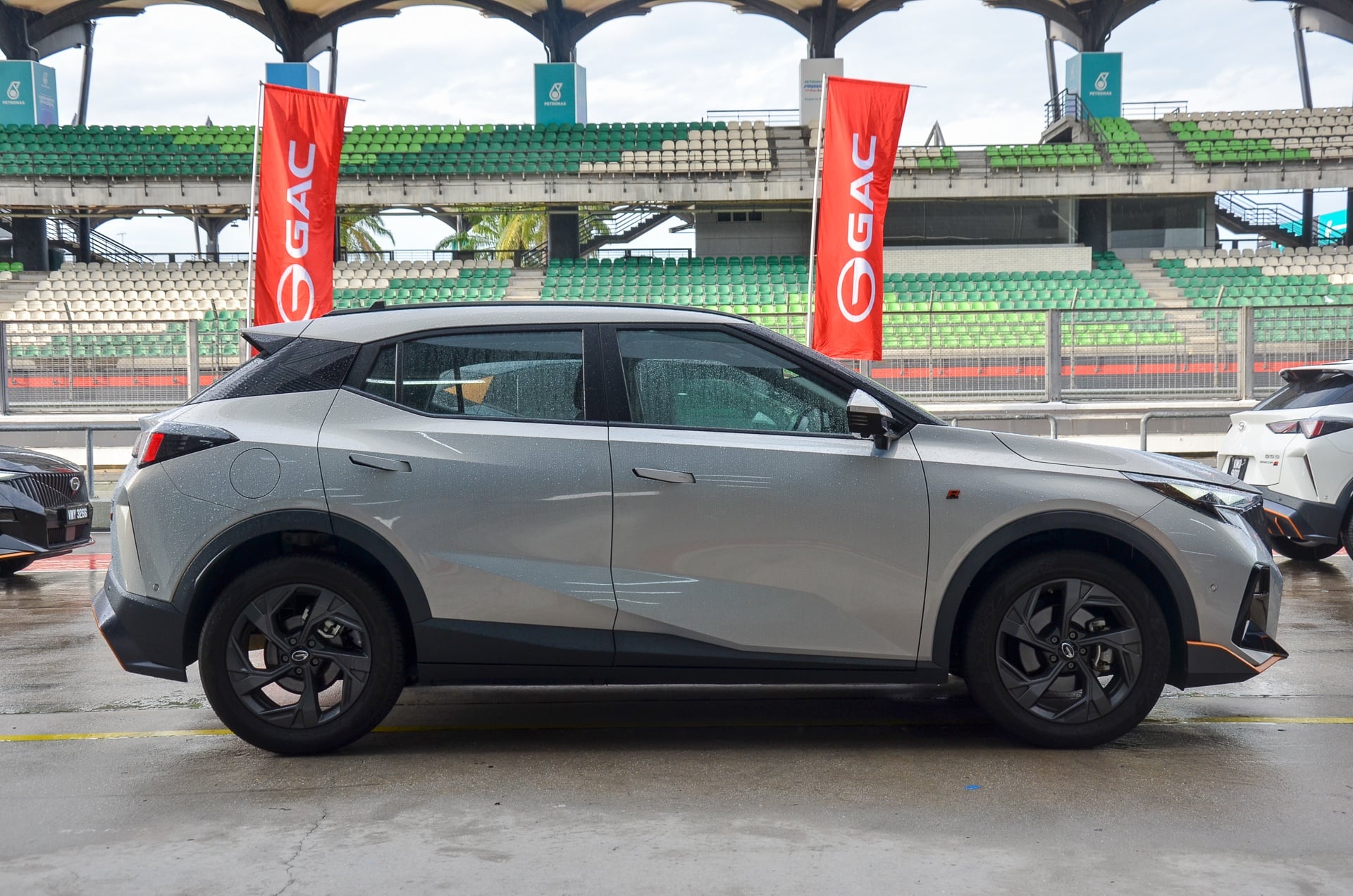 マレーシアから輸入されるBセグメントSUV、GAC GS3 Emzoomのプレビュー