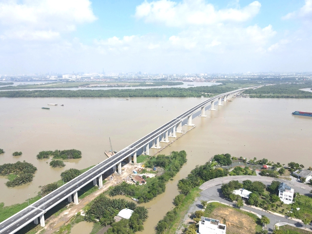 TP.HCM tốc lực mở đường kết nối liên vùng- Ảnh 1.