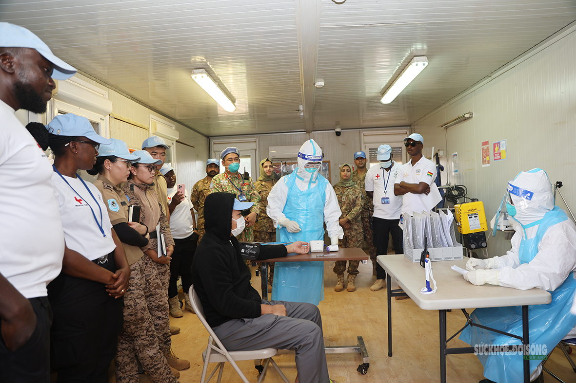 Quân y Việt Nam tại Nam Sudan chủ động trước nguy cơ dịch bệnh Ebola- Ảnh 4.