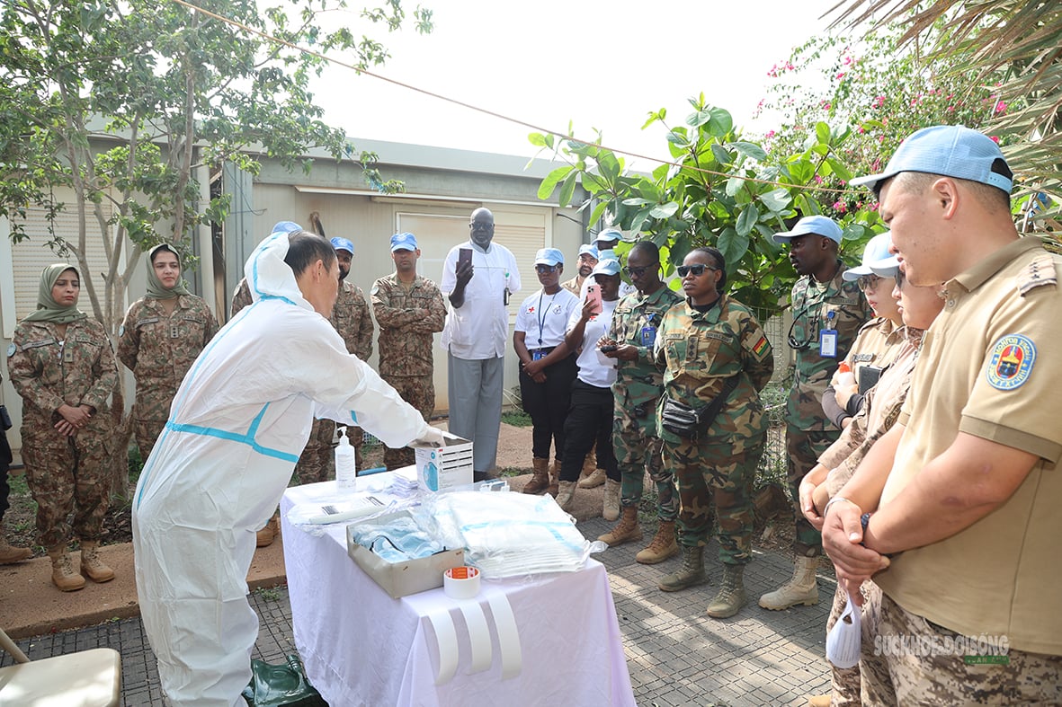 Quân y Việt Nam tại Nam Sudan chủ động trước nguy cơ dịch bệnh Ebola- Ảnh 5.