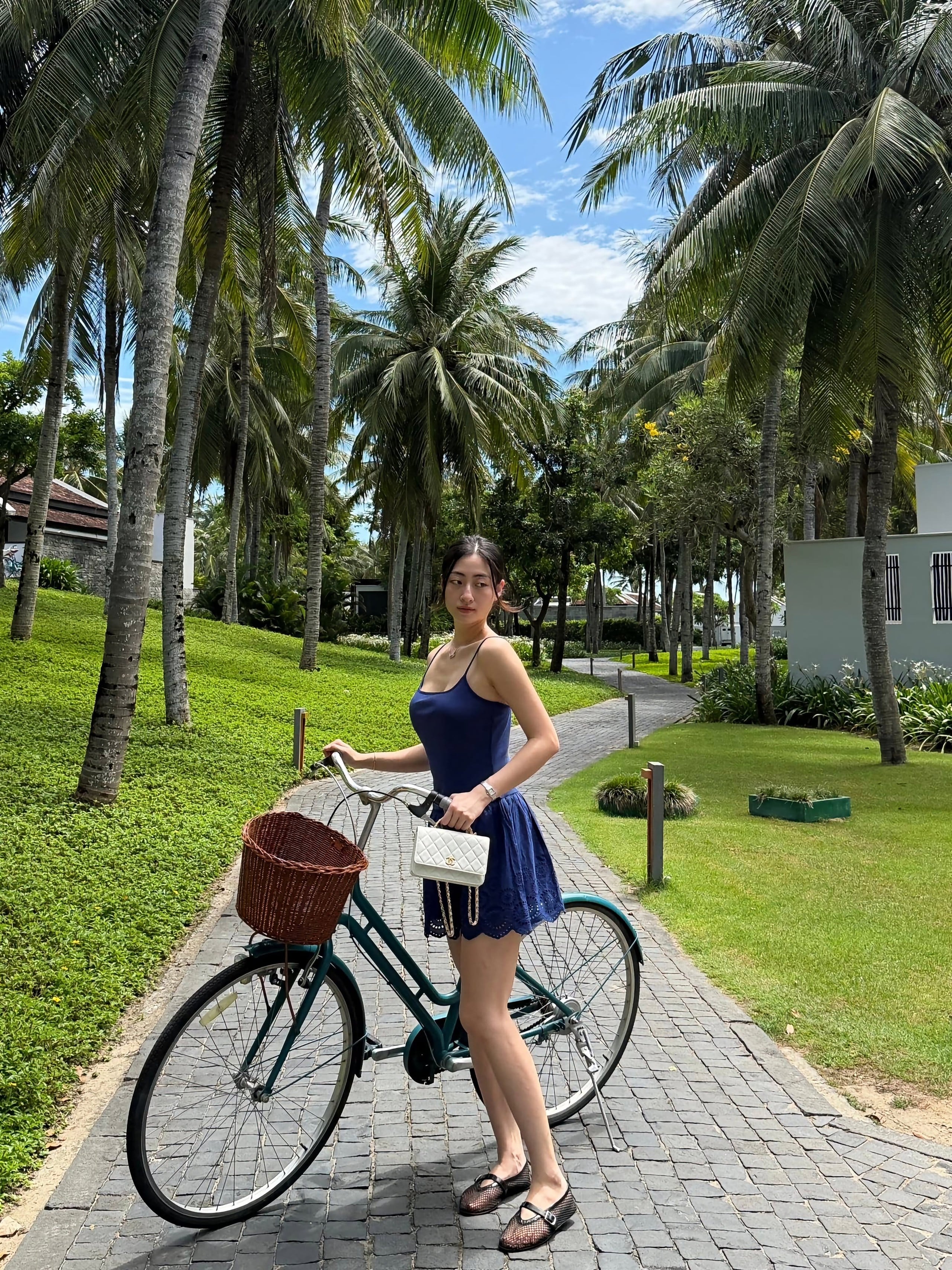 Lương thùy Linh khoe mặt mộc xinh đẹp tại Hội An năm 2026 - Ảnh 3.