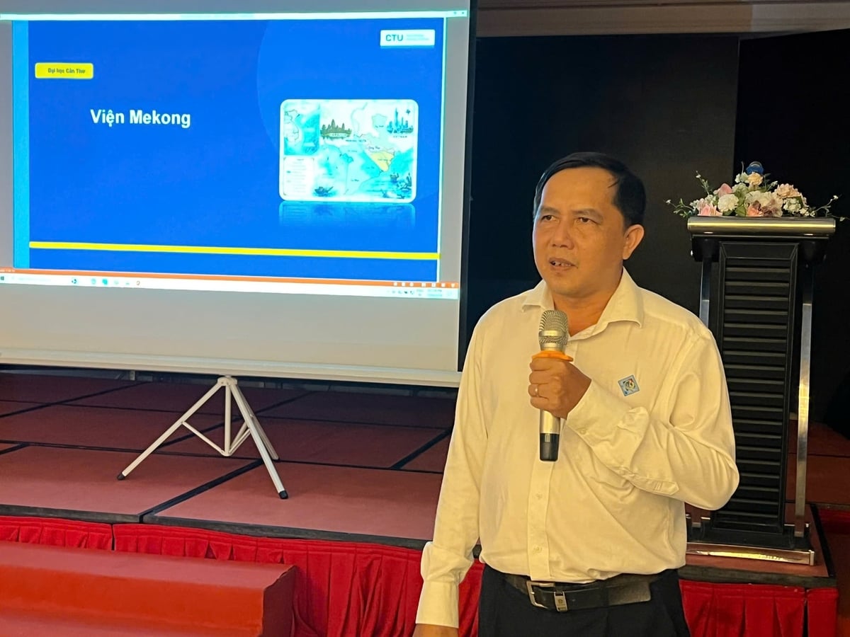 PGS.TS. Nguyễn Thanh Bình, Viện Mekong, Trường Đại học Cần Thơ cho biết phụ nữ chiếm hơn 55% lực lượng lao động nông nghiệp. Ảnh: Trọng Linh.