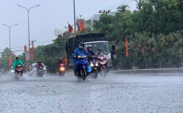 Miền Bắc sắp đón đợt mưa dông rất lớn- Ảnh 1.