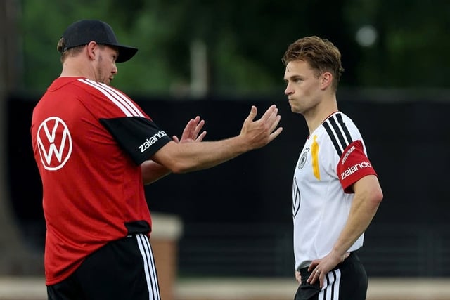 'Cỗ xe tăng' Đức và nỗi nhớ Kroos- Ảnh 1.