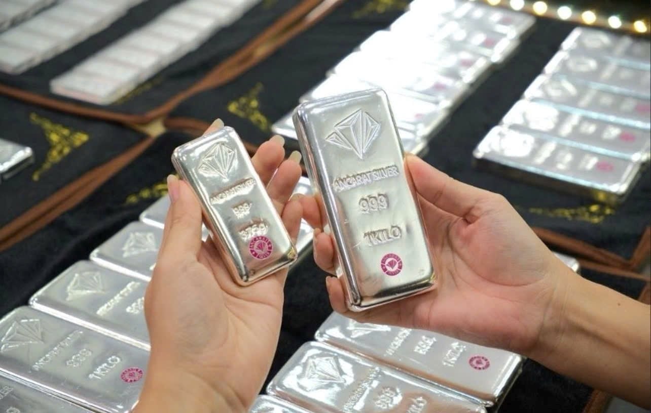 Harga perak hari ini, 15 Juni 2026: Lonjakan tajam Giá bạc hôm nay 15/6/2026: Bật tăng mạnh