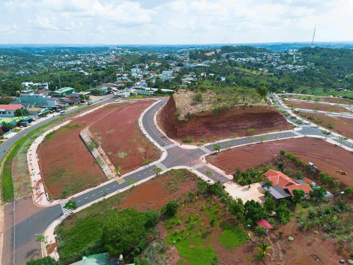 Dự án quy hoạch với hạ tầng chất lượng, có quy hoạch quỹ đất xây dựng khu thương mại. Ảnh: Phạm Hoài.