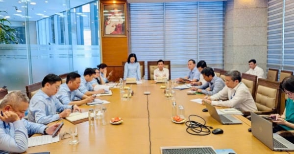 Het Ministerie van Industrie en Handel werkt samen met Petrovietnam aan de uitvoering van Resolutie 