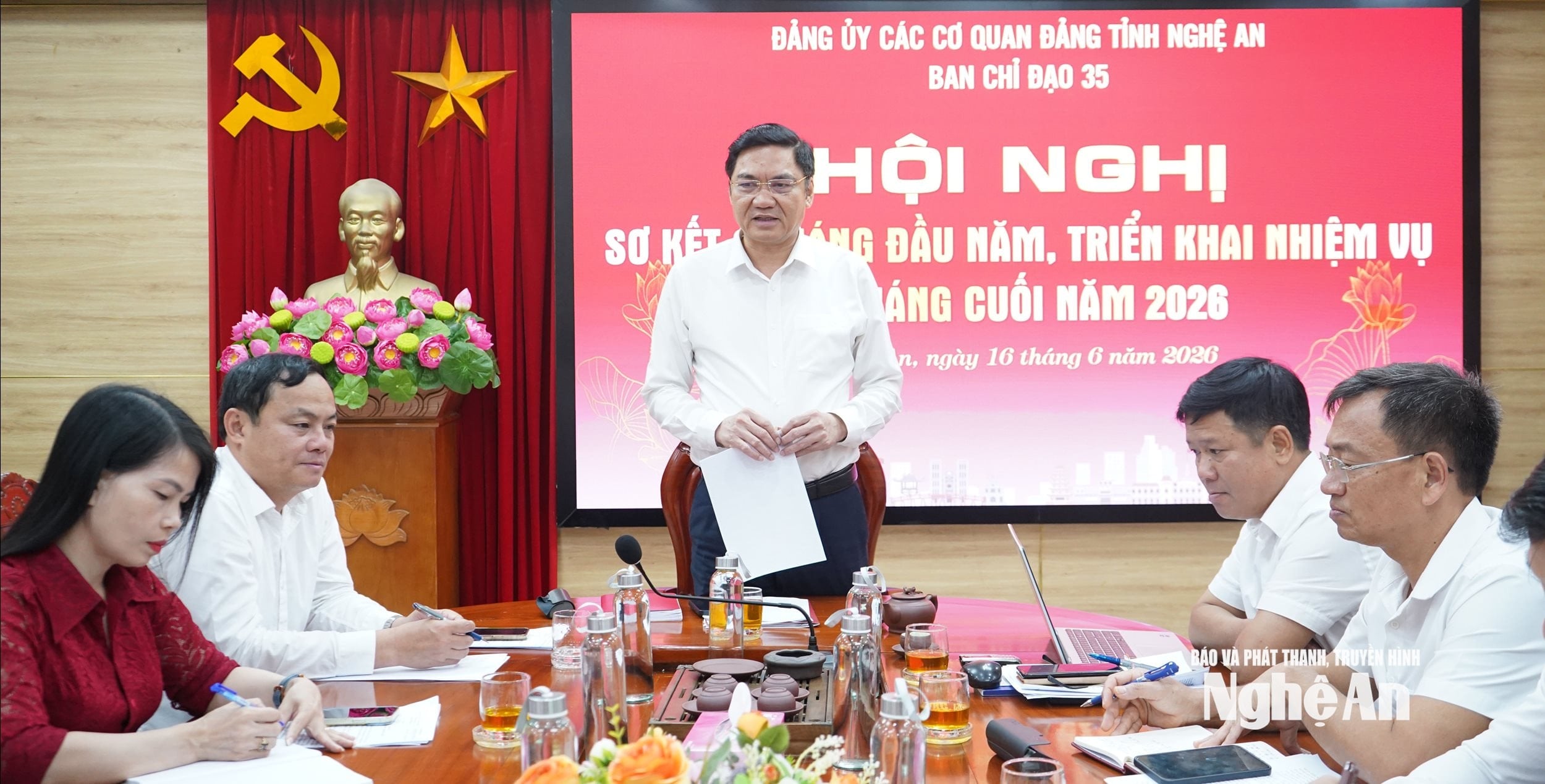  Đồng chí Hoàng Nghĩa Hiếu - Phó Bí thư Thường trực Tỉnh ủy, Chủ tịch HĐND tỉnh phát biểu kết luận. Ảnh PV