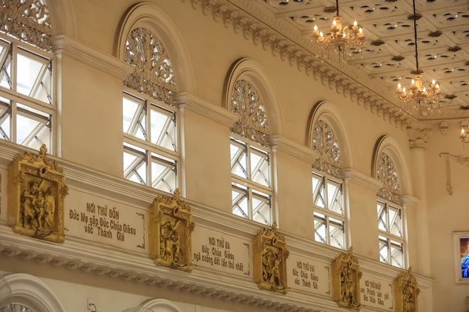 Gallery - Thong Nhat Street in Ho Chi Minh City has as many as five Catholic churches. - image 2