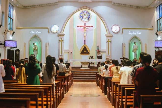 Gallery - Thong Nhat Street in Ho Chi Minh City has as many as five Catholic churches. - image 7