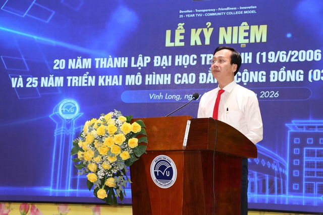 ĐH Trà Vinh nhận Huân chương lao động hạng nhất - Ảnh 2.