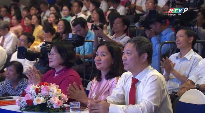 Trao giải Báo chí TP. Hồ Chí Minh lần thứ 44 - Ảnh 4.