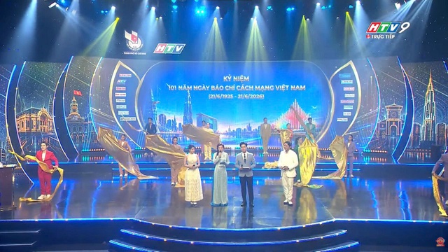 Trao giải Báo chí TP. Hồ Chí Minh lần thứ 44 - Ảnh 1.