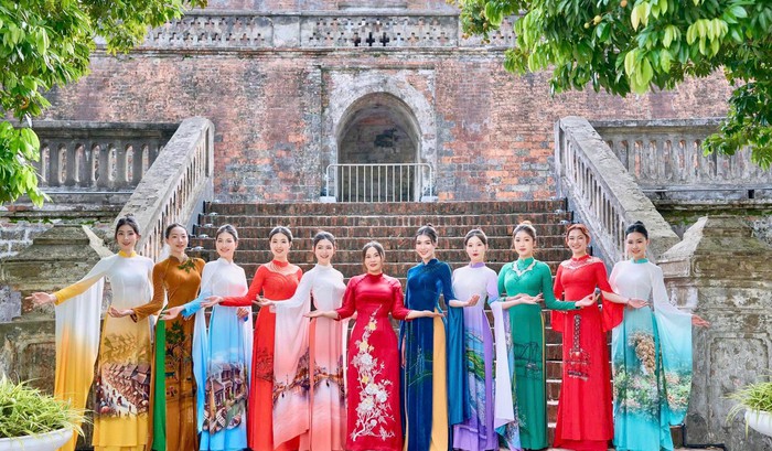Đưa hình ảnh Phố Hiến lên áo dài - Ảnh 1.