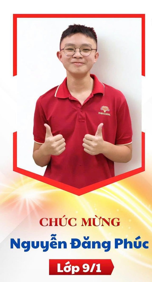 Najlepszym uczniem 10. klasy w Ho Chi Minh City jest uczeń szkoły prywatnej, który uzyskał maksymalną liczbę punktów z dwóch przedmiotów - zdjęcie 1.