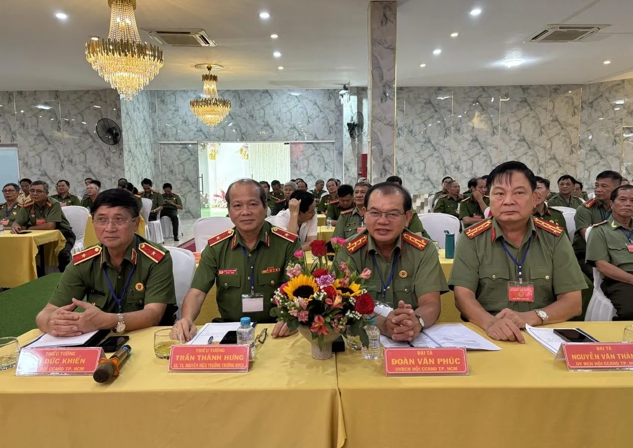 anh-3-nhieu-lanh-dao-hoi-cuu-cand-tphcm-ve-du-dai-hoi-dai-bieu-hoi-cuu-cand-phuong-tang-nhon-phu