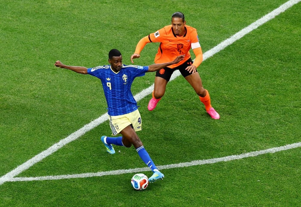 Nederland scoret 5 mål mot Sverige - bilde 1