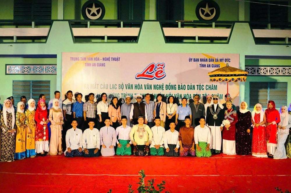 Ra mắt CLB Văn hóa văn nghệ đồng bào dân tộc Chăm xã Mỹ Đức - ảnh 6
