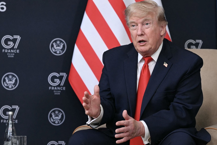Trump sangat marah dan mengancam akan menyerang Iran lagi - Gambar 1. Ông Trump nổi giận, dọa đánh Iran trở lại - Ảnh 1.