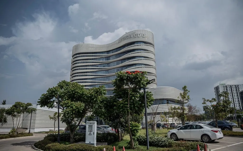 Sediul Centrelor Africane pentru Controlul și Prevenirea Bolilor din Addis Abeba, Etiopia, 19 iunie 2026. (Foto: AP) Trụ sở Trung tâm Kiểm soát và Phòng ngừa Dịch bệnh châu Phi tại Addis Ababa, Ethiopia, ngày 19/6/2026. (Ảnh: AP)