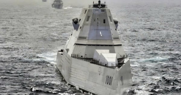 米国はズムウォルト級駆逐艦という「賭け」に数百億ドルもの巨額を投じ