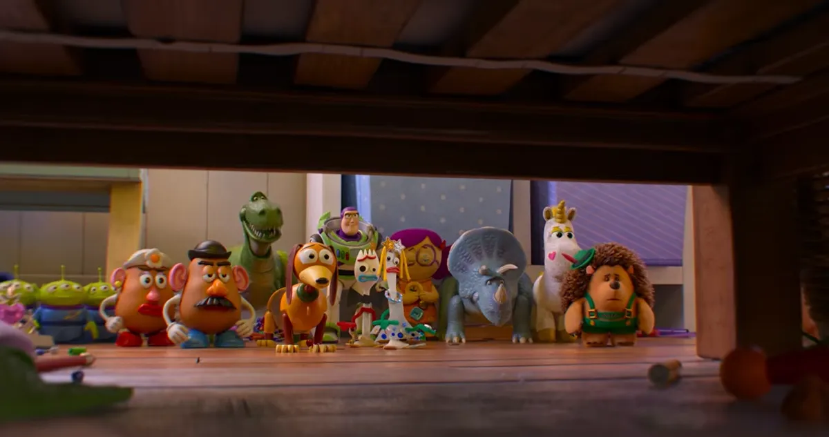 Toy Story 5 phá kỷ lục, gây sốt toàn cầu - Ảnh 1.