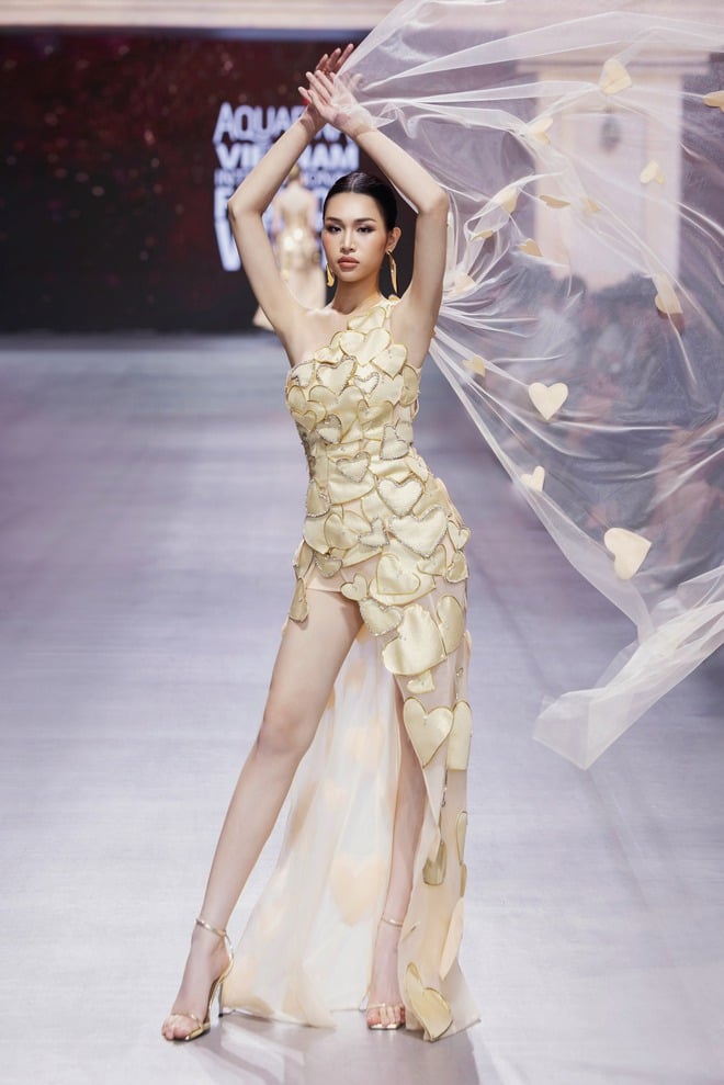 H'Hen Niê e Bùi Quỳnh Hoa competem em concurso de beleza com rainhas da beleza internacionais - Foto 6.