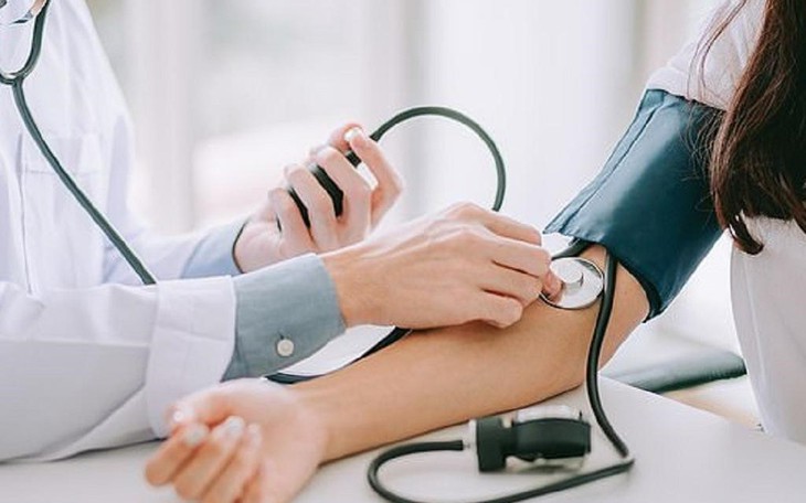 Nước gừng sả: Lợi ích sức khỏe nhiều người chưa biết - Ảnh 2.